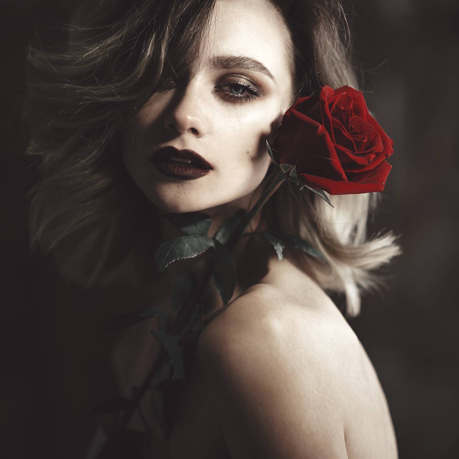 Фотограф Илья Турда | ТОП 100 лучших фотографов по версии 35AWARDS | studio@ilyaturda.ppc.com.ua 066-444-52-57 vk.com/ilyaturda instagram.com/ilyaturda 500px.com/ilyaturda #ilyaturda @ilyaturda